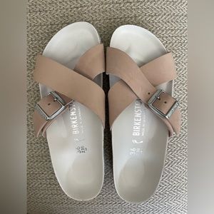 Birkenstock slides size 36